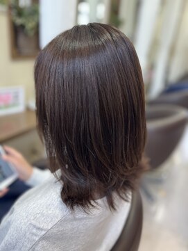 コア フィール ア デイ(COIFFURE A DAY) 【M3D大人女子艶髪】お得クーポン