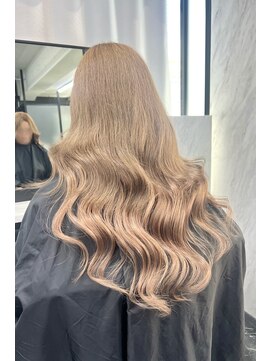 リア 大阪梅田(Ria) ～ミルクティーベージュ　シールエクステ～　【Ria 大阪 梅田】