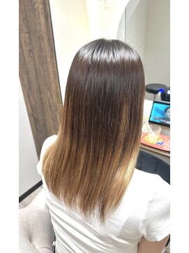 ジーニー(Genie) 髪質改善ストレート+トリートメント