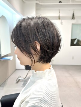 フォル(fol.) 長めゆったりショートボブ