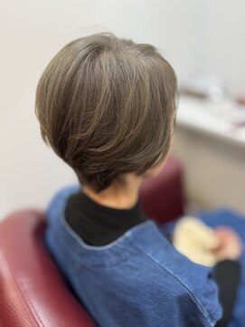 ルームス(ROOM’S) 白髪ぼかしハイライト