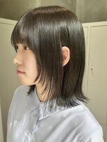 ナナローネス(nana loness) 顔周りカット　顔まわりレイヤー　ミディアムレイヤー