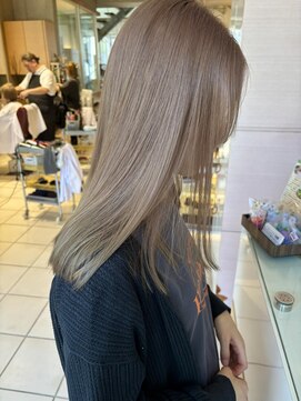 ソトエアンドマーブ 久喜店(SOTOE&marbb) ベージュ/ミルクティカラー/ブリーチ/ダブルカラー