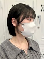 プラチナ(PLATINA)&nbsp;ボブ切りっぱなしボブ顔まわり