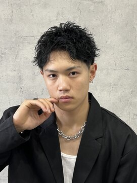 シャイン 大宮(SHINE) メンズカット/パーマ/ヘッドスパ/ブリーチ/眉毛/韓国/大宮/Men's