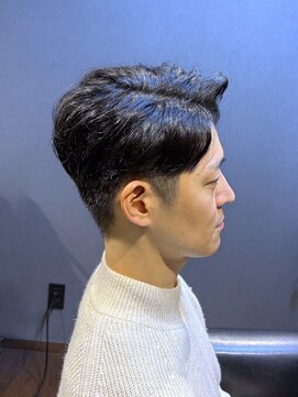 ビーダンディー(Bee dandy) ビジネスツーブロックショート 七三サイドパート アップバング