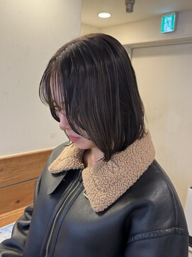 ロカリタ キョウト 四条大宮店(ROCAReTA kyoto) 切りっぱなしボブ
