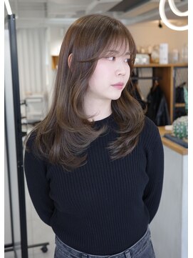 シキ サカイテン(SHIKI) 30代おすすめ☆ベージュカラーセミロング