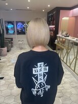 デン(DEN) ボブ×ホワイトベージュ