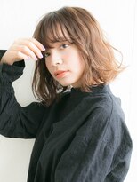 ルティア(Lutia) 愛されボブのラフウェーブ