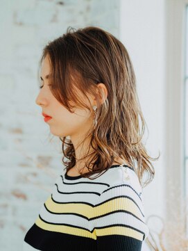 ヘアアンドリラクゼーション シャッセ(Hair&Relaxation SASE) 万能オシャレミディ