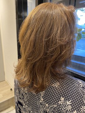 ツクシ(tsukusi) カーキベージュ