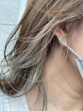 ラナヘアーサロン イワツカ(Lana hair salon IWATSUKA) イヤリングカラー