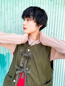 トゥコ(tuco) ショート　パーマ　黒髪パーマ　マッシュショート