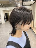 ショートウルフにインナーカラー☆