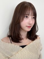 ノイカーム(noi Calm)&nbsp;顔周りレイヤーカットグレージュカラーくびれボブベージュカラー