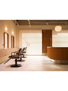 髪のお悩みも解決へ導きます＊新たなスタートを切り、Aujuaのトリートメントと極上ヘッドスパを導入♪