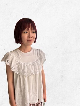 ペリドット(peridot) ピンクカラーのミニボブ