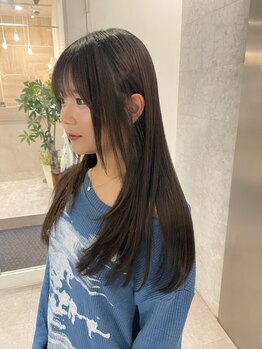 リアン(Lian)の写真/クセ毛で悩む方の救世主【リアン式ストレート】にオーダー殺到!!潤いと艶に包まれた誰もが憧れる美髪に♪