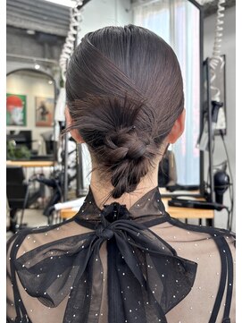 イースエモーション(ease et motion) 【天神.大名.今泉】タイトにお呼ばれヘアアレンジ