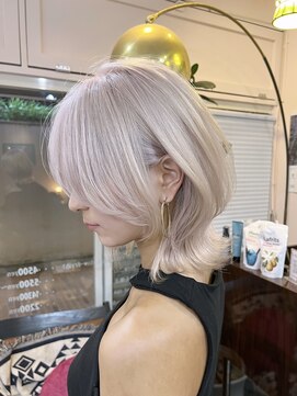 アンドソー 池袋(&so.) ハイトーンカラー.グレージュカラー.ウルフカット