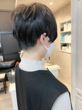 キャアリー(Caary) 福山Caary20代30代40代50代60代ショートヘア小顔補正立体カット