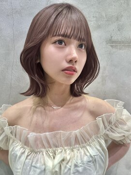 ロンドネートゥル 新潟(Lond naitre) 似合わせカット/ダークアッシュ/外ハネ