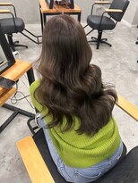 イリ 梅田(ili)&nbsp;レイヤーカット/ブリーチなし/ココアブラウン/髪質改善