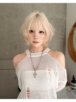 モニカ(MONIQA)&nbsp;ホワイトブロンド