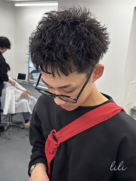 アンドメゾンオム(&Maison. homme) LILI/加古川/メンズ/メンズパーマ/スパイキーショート