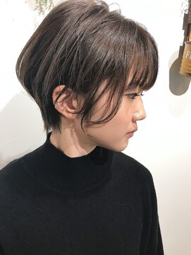 フープヘアー(HOOP.HAIR) オリーブアッシュ　ショート__くびれショートヘア