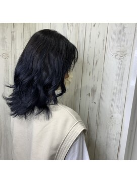 アンダーバーホワイト 南海難波店(_WHITE) ネイビーブルー