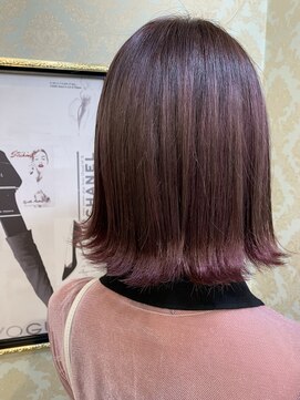 ティンク(Tink) 切りっぱなしボブ【細野実香】