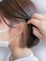 ブロッサム 保谷(Blossom) 20代30代40代大人インナーカラー耳掛け切りっぱなし大人ボブ