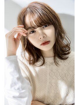 リノナ(Linona) ☆小顔効果カット インナーカラー グレーベージュ 髪質改善 韓国