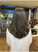 レイヤーカット オリーブベージュ