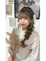 ヘアメイクスタジオ ジュエル(hair make studio JEWEL) ざっくり編み込みのゆるゆる編みおろし