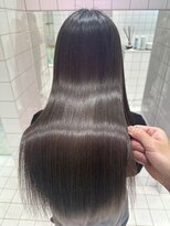 ロンドルーチェ 心斎橋(Lond luce)&nbsp;ダークアッシュ/ミディアムレイヤーカット［髪質改善/縮毛矯正］