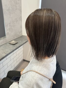 ユーン(Yuunn) ハイライトカラー