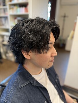 理容 うめむら 波巻きスパイラル/センターパート/メンズパーマ/シェービング