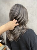 バレイヤージュ、ハイライト、レイヤーロング、グレーベージュ