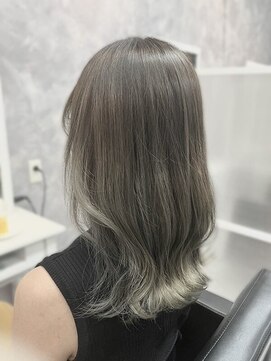 イルミナカラー×秋グレージュ