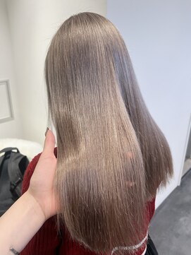 ラック 表参道(LUCK) ミルクティーベージュ/グレージュ/艶ハイトーン