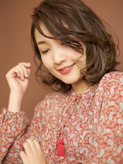 大人グラムな雰囲気にフレンチシックな装いが大人かわいいボブ☆