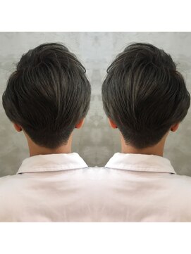 エスト 小倉(est) “スモーキーグレーアッシュ”