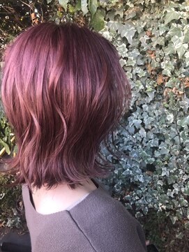 メメクンスター(MEME KUNSTER) ボブ+ホワイトピンク