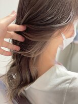 リ ヘアーデザイン(Re: hair Design) インナーカラー×ミルクティーベージュ