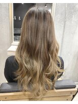 レイドバック(LAID BACK)&nbsp;【代官山美容室】ハニーベージュ☆レイヤー