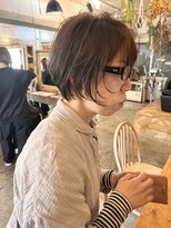 ウィークエンド(WEEKEND)&nbsp;ゆるふわショートかけるベージュカラー