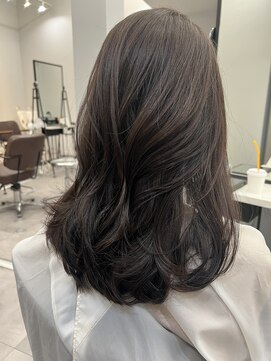 プラチナ(PLATINA) まなstyleレイヤーカットのお色気ヘア/顔周り/韓国/くびれヘア